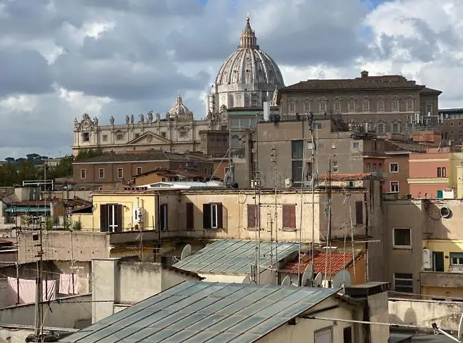 Konukevi Art Atelier Vaticano Roma